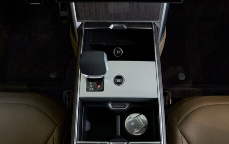 Land Rover Range Rover IV рестайлинг, 2026 год, 23 600 000 рублей, 17 фотография