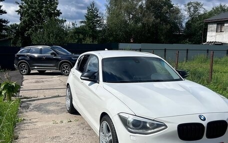 BMW 1 серия, 2012 год, 700 000 рублей, 2 фотография