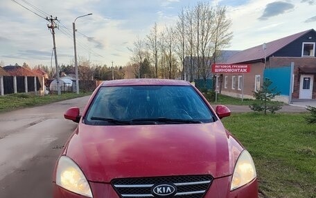 KIA cee'd I рестайлинг, 2008 год, 500 000 рублей, 2 фотография