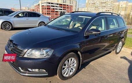Volkswagen Passat B7, 2012 год, 895 000 рублей, 3 фотография
