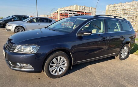 Volkswagen Passat B7, 2012 год, 895 000 рублей, 6 фотография