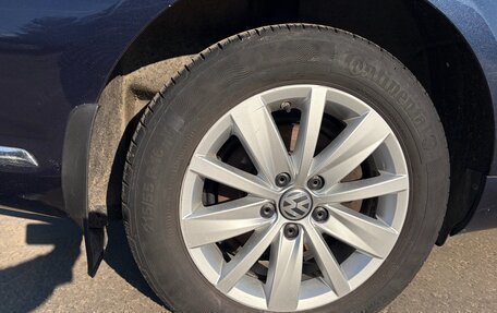 Volkswagen Passat B7, 2012 год, 895 000 рублей, 18 фотография