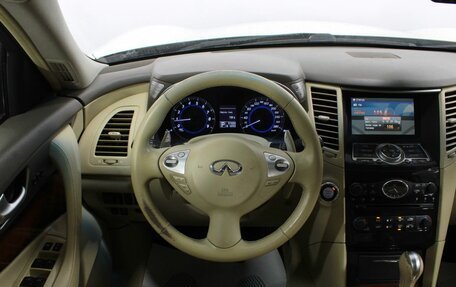 Infiniti FX II, 2011 год, 2 590 000 рублей, 18 фотография