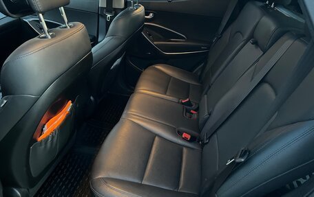 Hyundai Santa Fe III рестайлинг, 2017 год, 2 499 999 рублей, 11 фотография