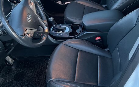 Hyundai Santa Fe III рестайлинг, 2017 год, 2 499 999 рублей, 20 фотография