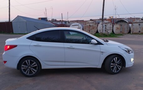 Hyundai Solaris II рестайлинг, 2014 год, 970 000 рублей, 2 фотография