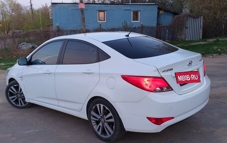 Hyundai Solaris II рестайлинг, 2014 год, 970 000 рублей, 4 фотография