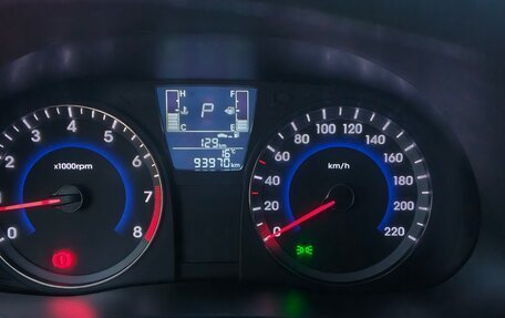 Hyundai Solaris II рестайлинг, 2014 год, 970 000 рублей, 7 фотография