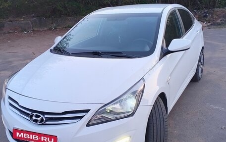 Hyundai Solaris II рестайлинг, 2014 год, 970 000 рублей, 5 фотография