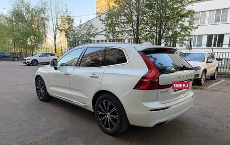 Volvo XC60 II, 2019 год, 3 600 000 рублей, 4 фотография