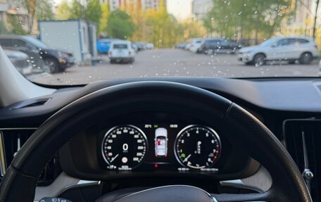 Volvo XC60 II, 2019 год, 3 600 000 рублей, 19 фотография