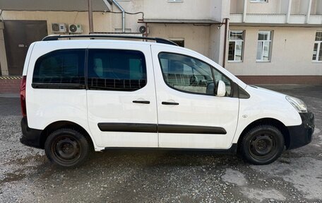 Peugeot Partner II рестайлинг 2, 2016 год, 1 150 000 рублей, 2 фотография