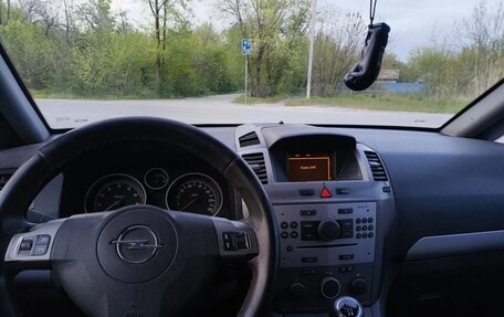 Opel Zafira B, 2006 год, 370 000 рублей, 10 фотография