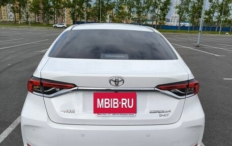 Toyota Corolla, 2021 год, 1 950 000 рублей, 6 фотография