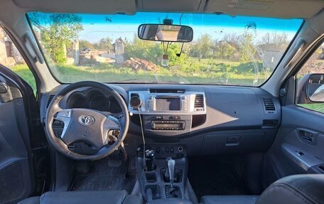 Toyota Hilux VII, 2013 год, 2 200 000 рублей, 7 фотография