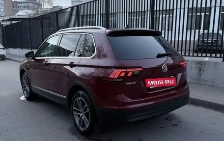 Volkswagen Tiguan II, 2017 год, 2 440 000 рублей, 7 фотография