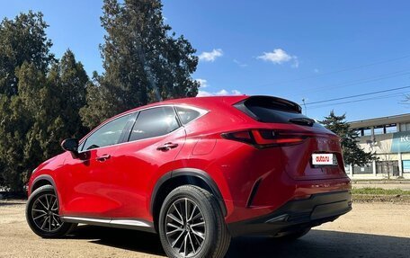 Lexus NX, 2023 год, 4 990 000 рублей, 10 фотография