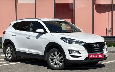 Hyundai Tucson III, 2019 год, 1 849 990 рублей, 2 фотография