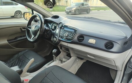 Honda Insight II рестайлинг, 2010 год, 820 000 рублей, 14 фотография