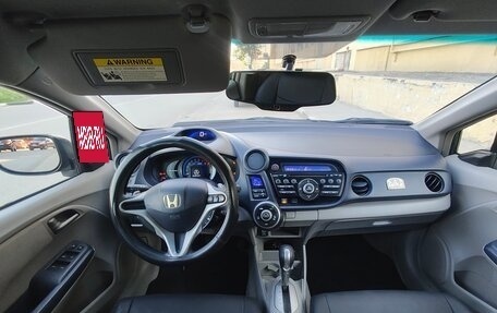 Honda Insight II рестайлинг, 2010 год, 820 000 рублей, 13 фотография