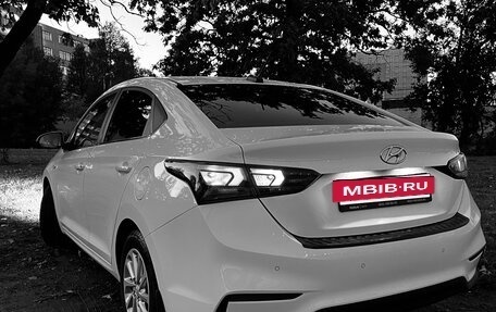 Hyundai Solaris II рестайлинг, 2019 год, 1 600 000 рублей, 2 фотография