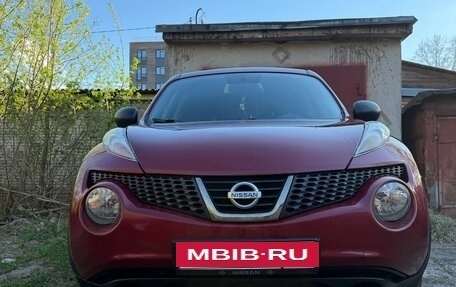 Nissan Juke II, 2014 год, 850 000 рублей, 9 фотография