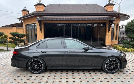 Mercedes-Benz E-Класс, 2021 год, 5 350 000 рублей, 6 фотография