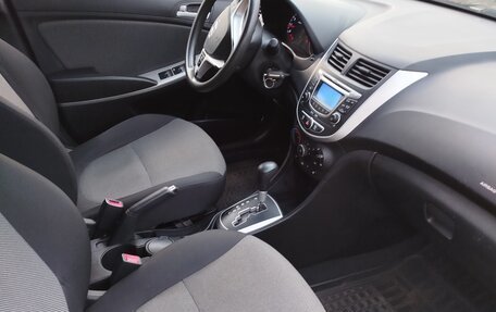 Hyundai Solaris II рестайлинг, 2011 год, 795 000 рублей, 4 фотография
