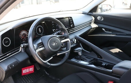 Hyundai Elantra, 2022 год, 2 190 000 рублей, 13 фотография