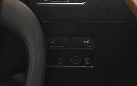 Infiniti QX56, 2012 год, 2 440 000 рублей, 14 фотография
