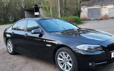 BMW 5 серия, 2012 год, 1 450 000 рублей, 1 фотография