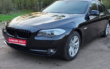 BMW 5 серия, 2012 год, 1 450 000 рублей, 3 фотография