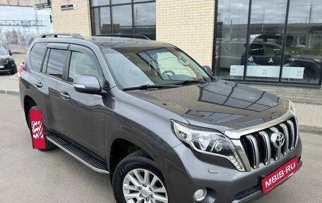 Toyota Land Cruiser Prado 150 рестайлинг 2, 2016 год, 3 600 000 рублей, 5 фотография