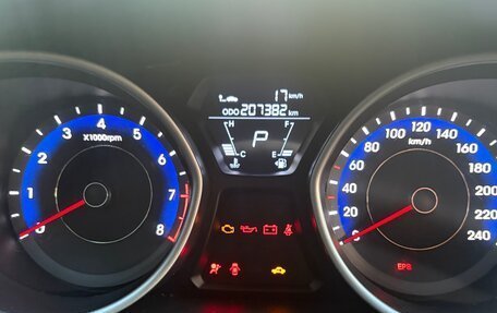 Hyundai Elantra V, 2012 год, 930 000 рублей, 7 фотография