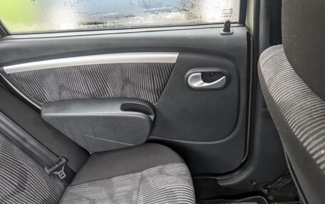 Renault Logan I, 2012 год, 485 000 рублей, 12 фотография