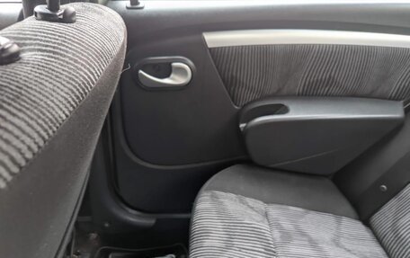 Renault Logan I, 2012 год, 485 000 рублей, 13 фотография
