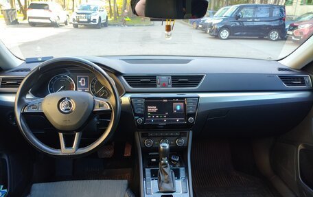 Skoda Superb III рестайлинг, 2016 год, 1 750 000 рублей, 3 фотография