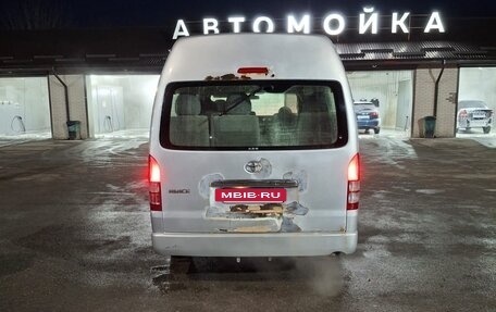 Toyota HiAce H200, 2006 год, 1 250 000 рублей, 6 фотография