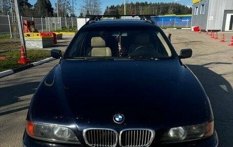 BMW 5 серия, 2000 год, 700 000 рублей, 2 фотография