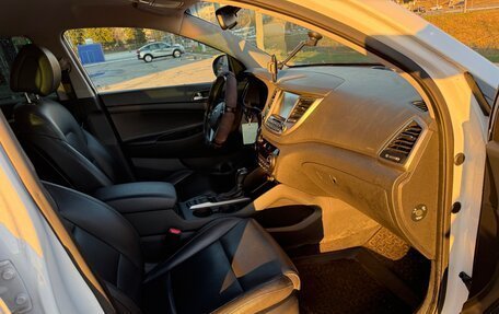 Hyundai Tucson III, 2018 год, 2 400 000 рублей, 4 фотография