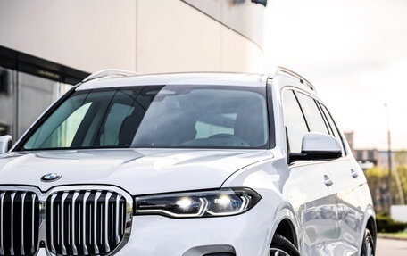 BMW X7, 2021 год, 8 999 000 рублей, 2 фотография