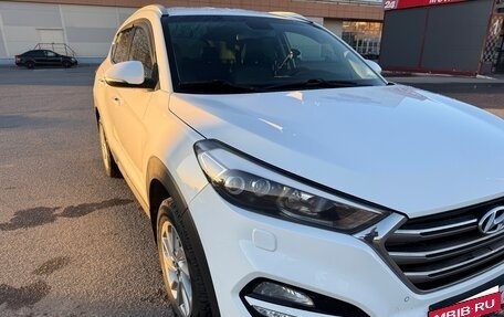 Hyundai Tucson III, 2018 год, 2 400 000 рублей, 9 фотография