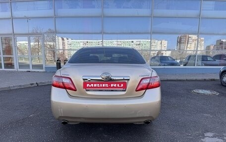 Toyota Camry, 2011 год, 1 100 000 рублей, 5 фотография