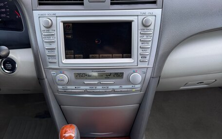 Toyota Camry, 2011 год, 1 100 000 рублей, 10 фотография