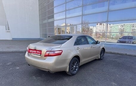 Toyota Camry, 2011 год, 1 100 000 рублей, 6 фотография