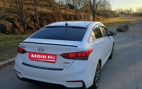 Hyundai Solaris II рестайлинг, 2017 год, 1 400 000 рублей, 7 фотография