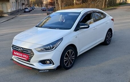Hyundai Solaris II рестайлинг, 2017 год, 1 400 000 рублей, 11 фотография
