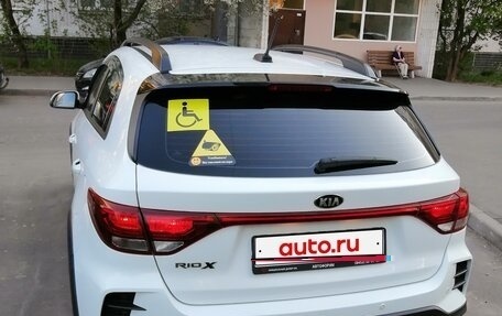 KIA Rio IV, 2021 год, 1 550 000 рублей, 2 фотография