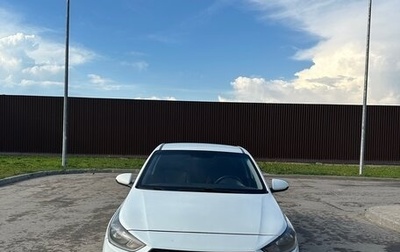 Hyundai Solaris II рестайлинг, 2019 год, 880 000 рублей, 1 фотография