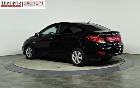 Hyundai Solaris II рестайлинг, 2012 год, 857 000 рублей, 3 фотография